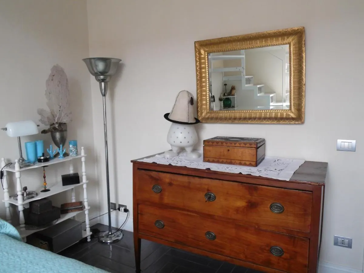 Bed and Breakfast Terrazza Fiorita Napoli Italia